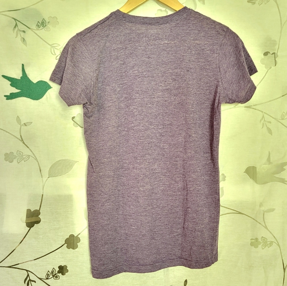 Women's graphic T-shirt with rhino in purple size M - Picture 2 of 3